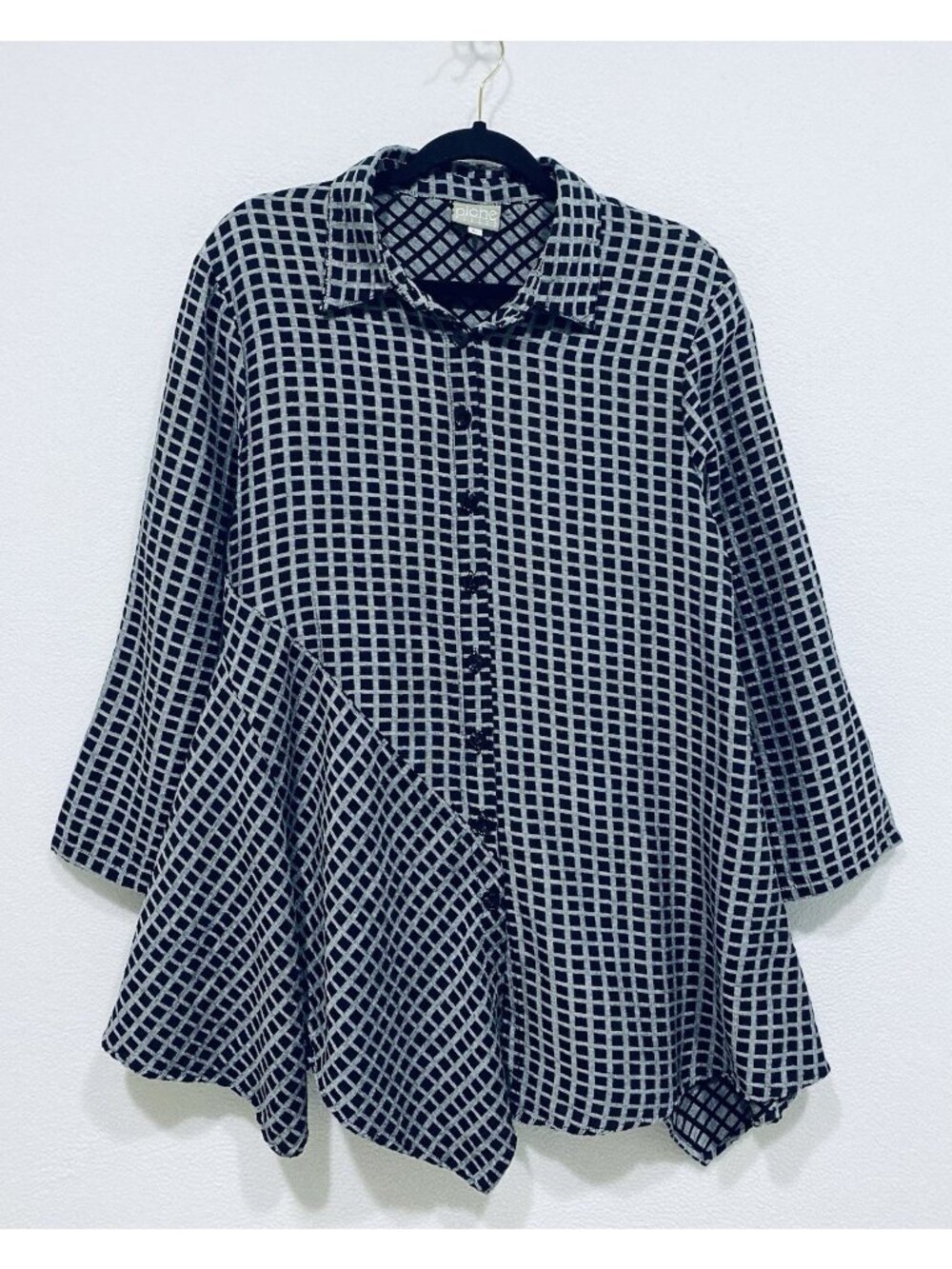 Niche Niglun Derman Top Womens Large Black Gray Check Asymmetric Lagenlook